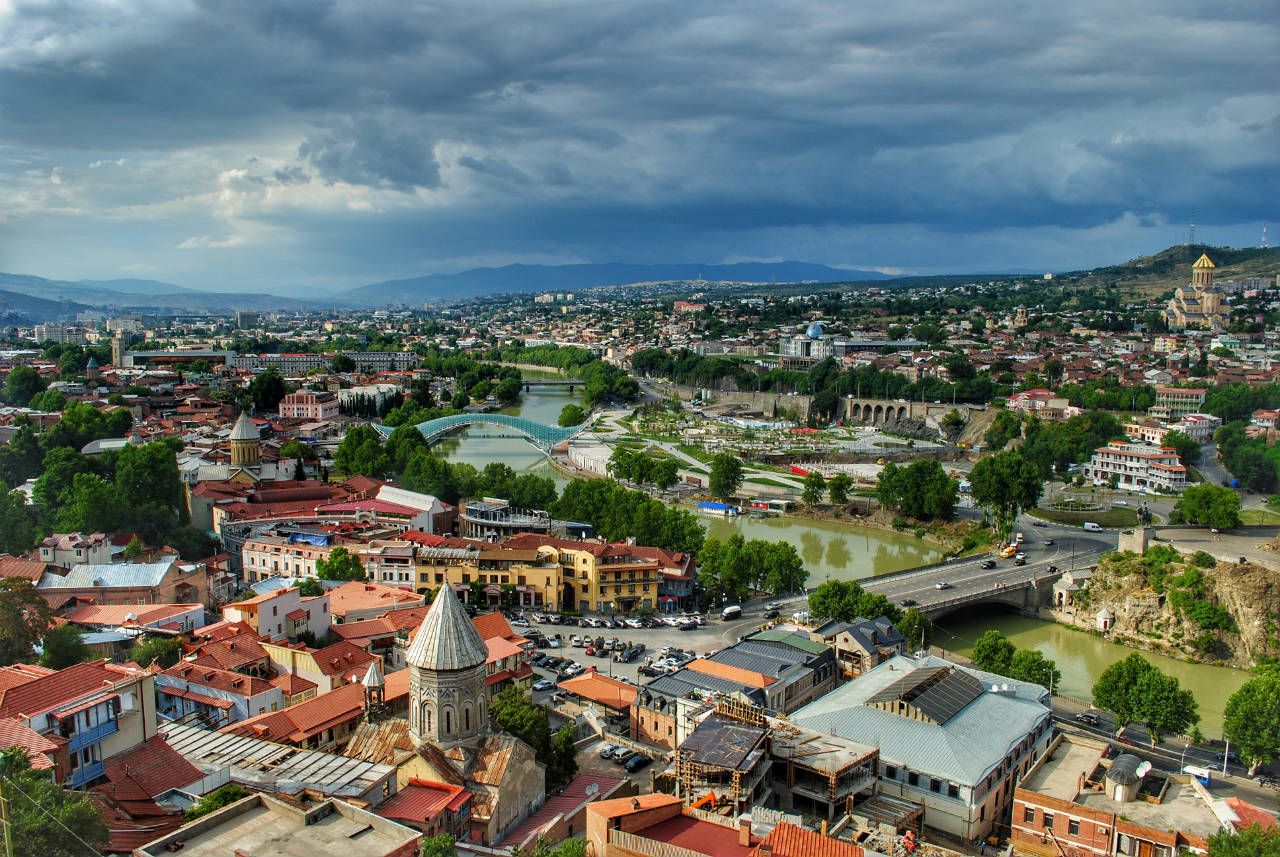 أفضل منتجعات جورجيا: تجربة الاسترخاء والترفيه الفاخرة